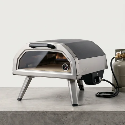 Ooni Karu 12G Gas Pizza Oven view 2